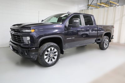 2024 Chevrolet Silverado 2500 HD Custom