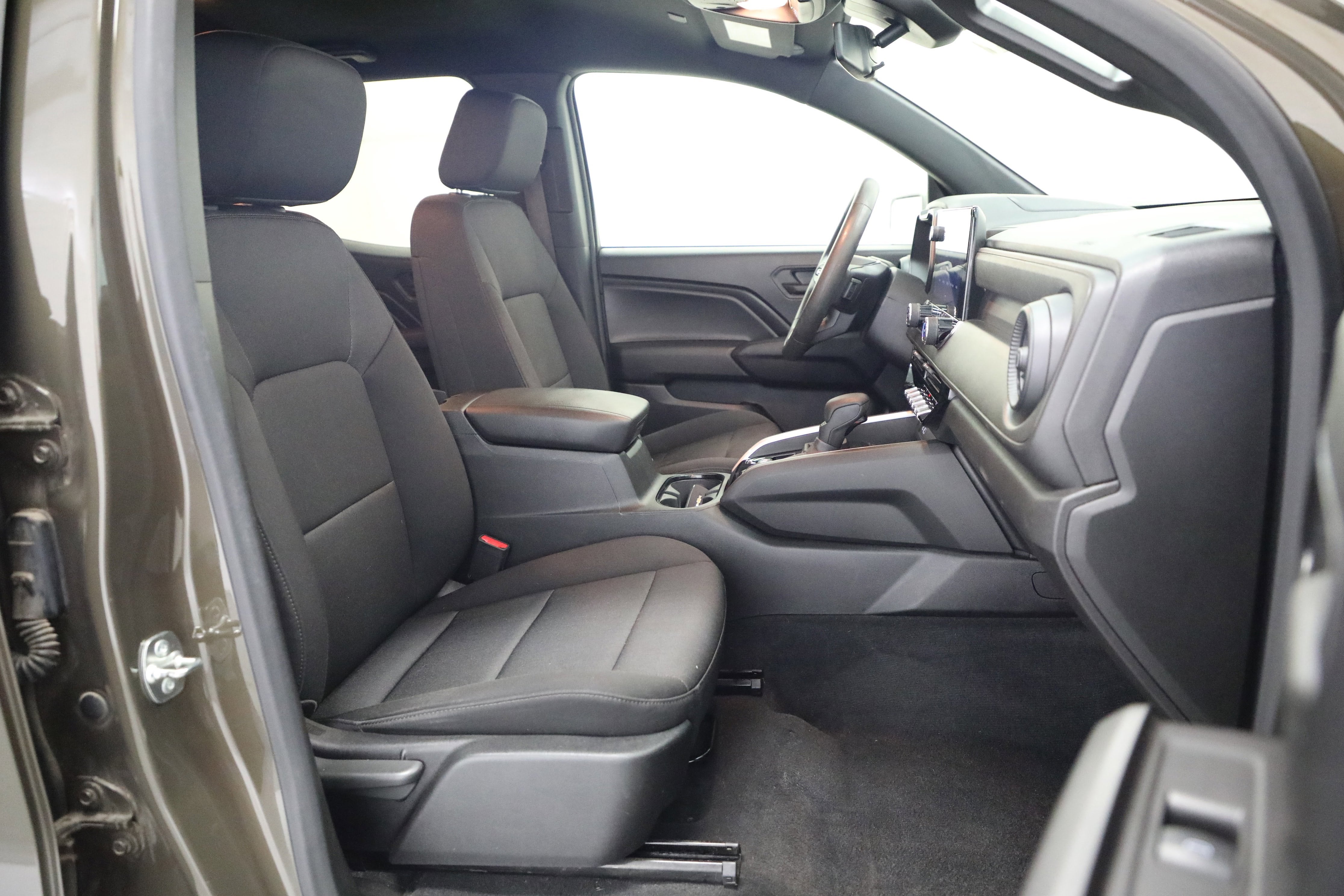 2024 Chevrolet Colorado WT