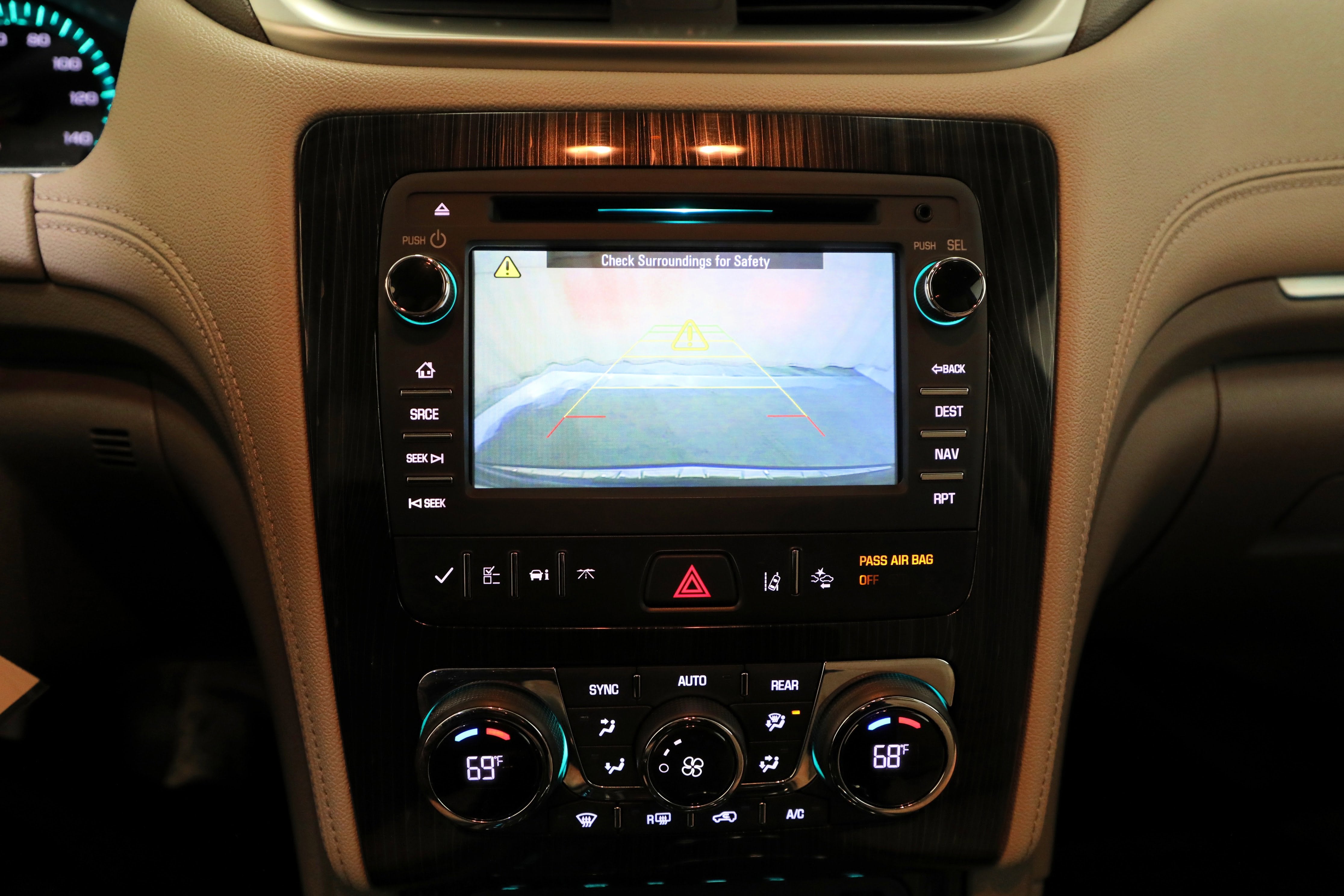 2017 Chevrolet Traverse Premier