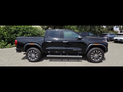 2024 GMC Canyon Denali