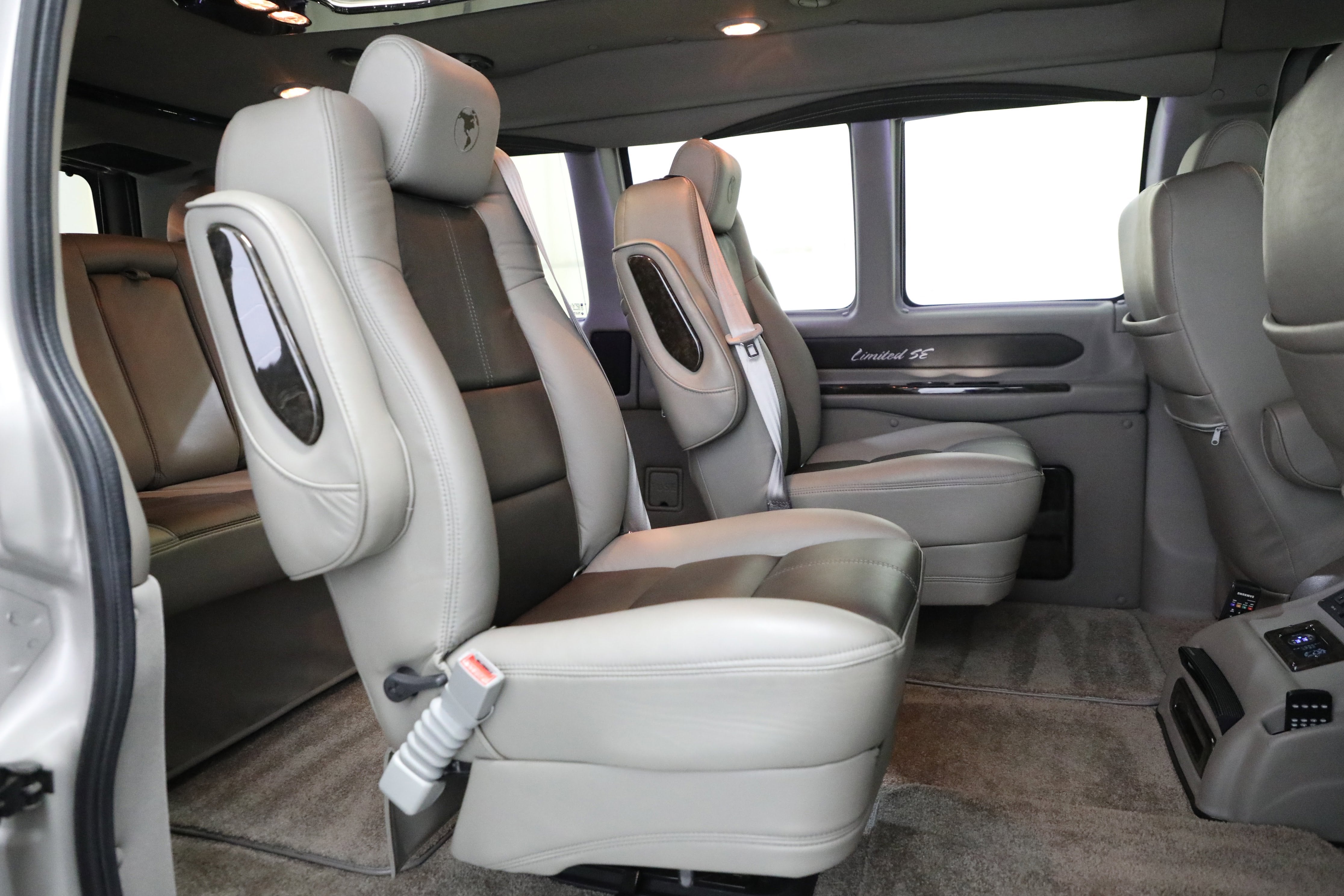 2018 GMC Savana Cargo 2500 Base