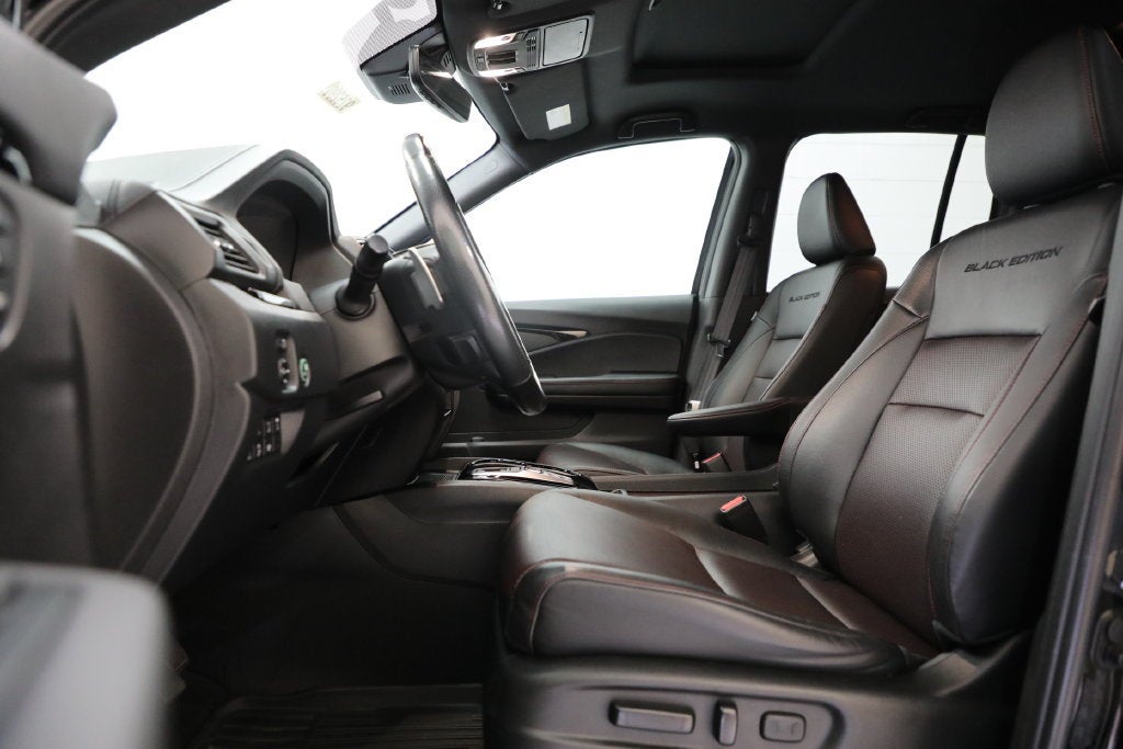 2022 Honda Ridgeline Black Edition