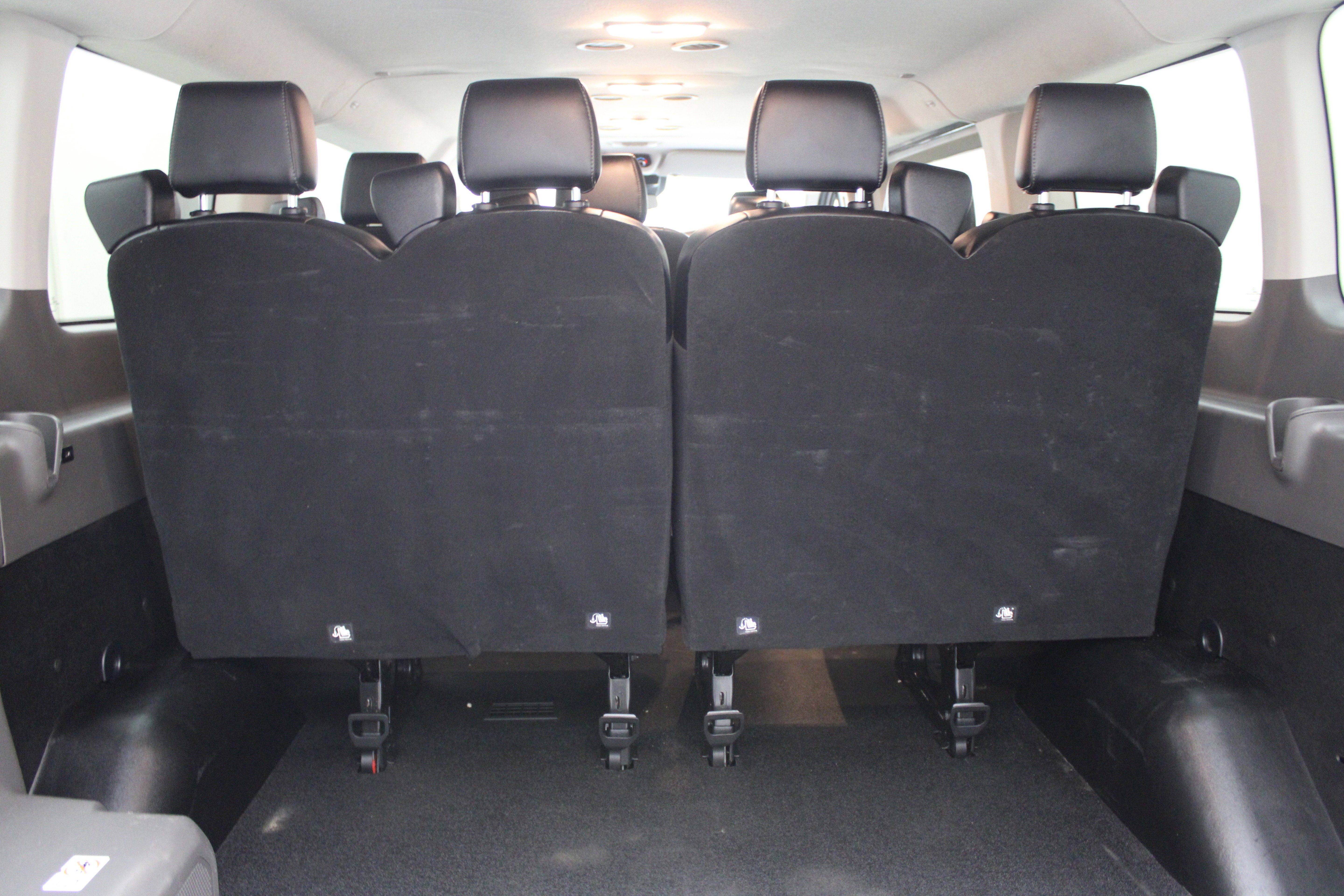 2020 Ford Transit Passenger Wagon XL