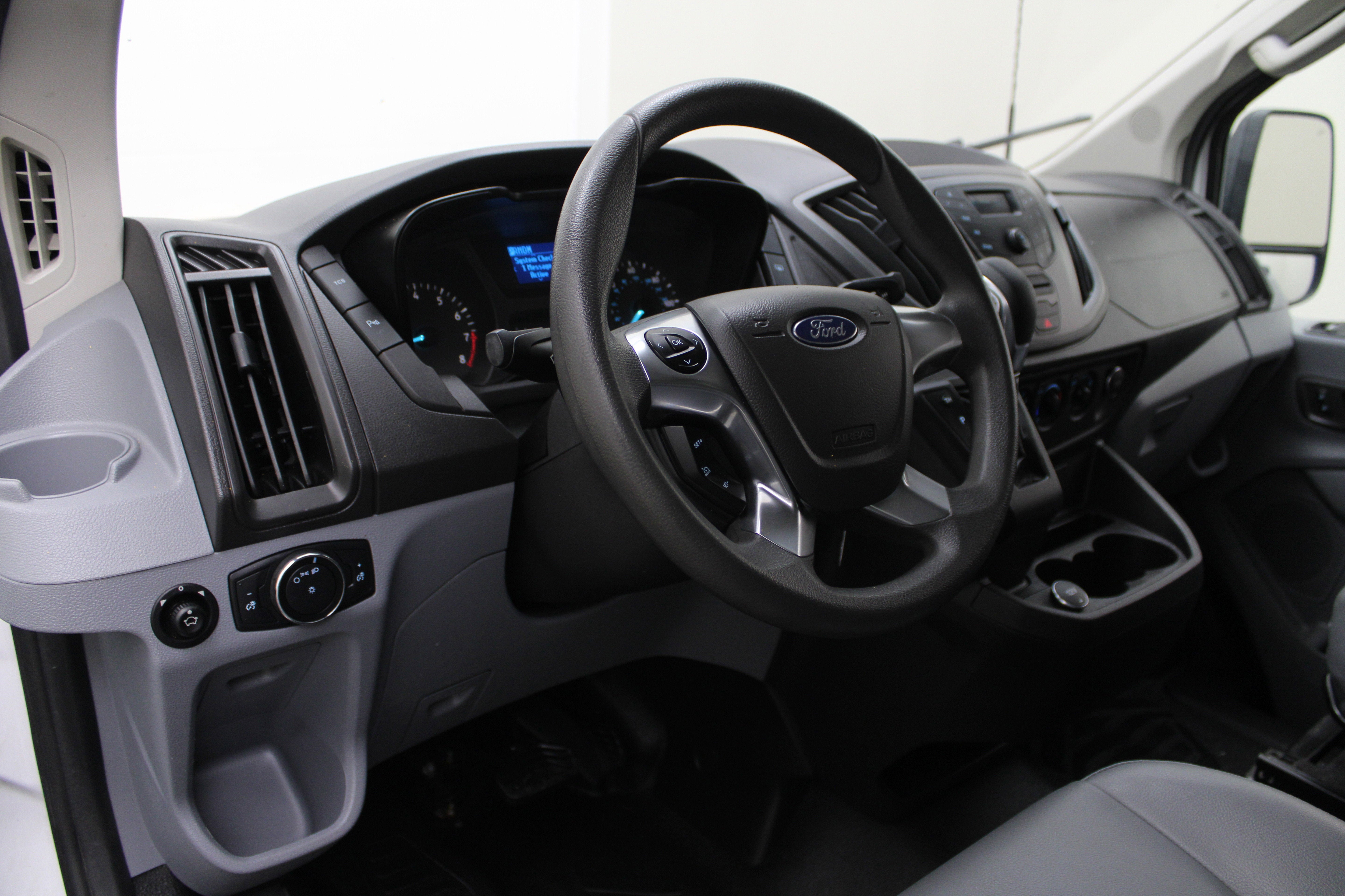 2017 Ford Transit Wagon XL