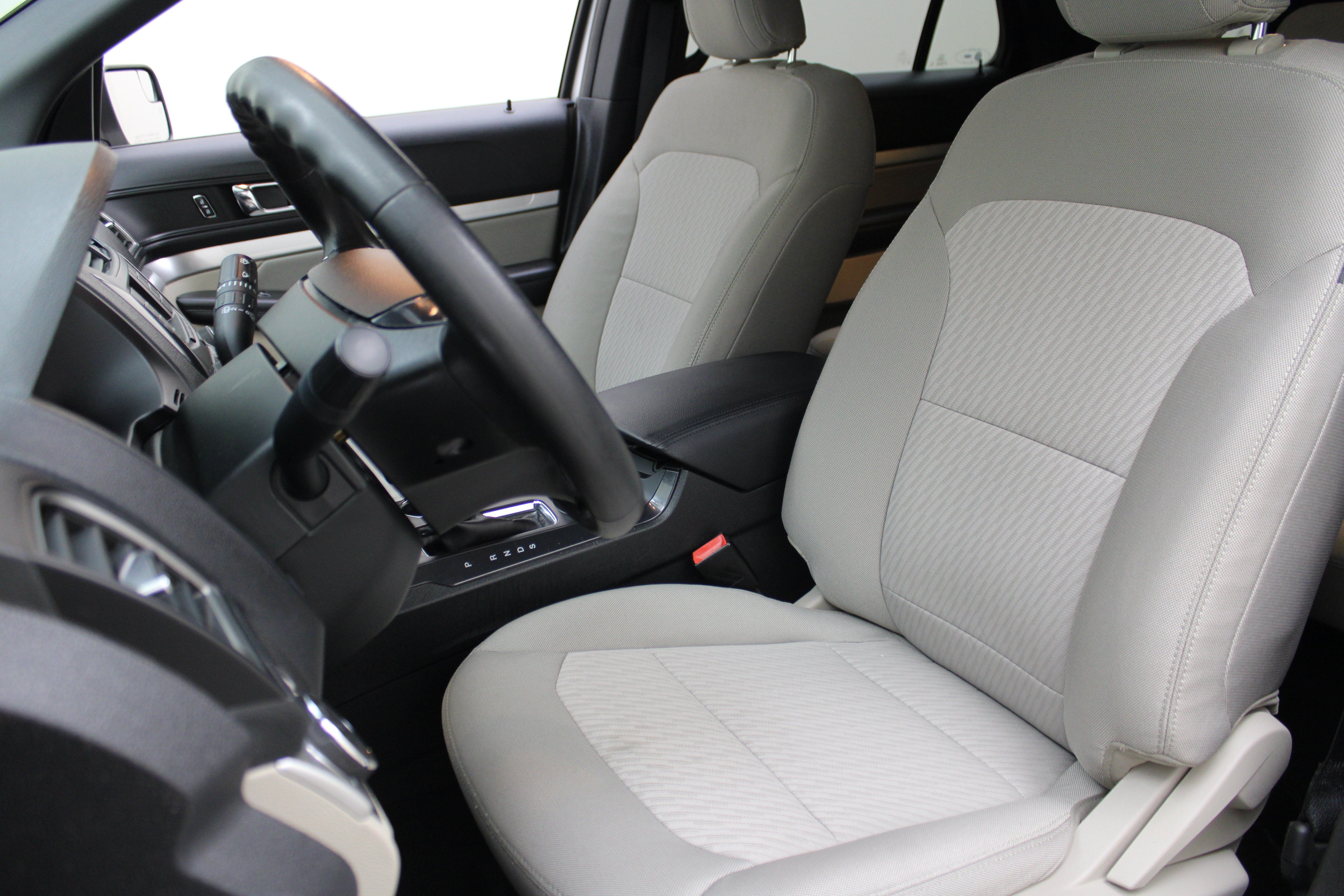 2018 Ford Explorer Base