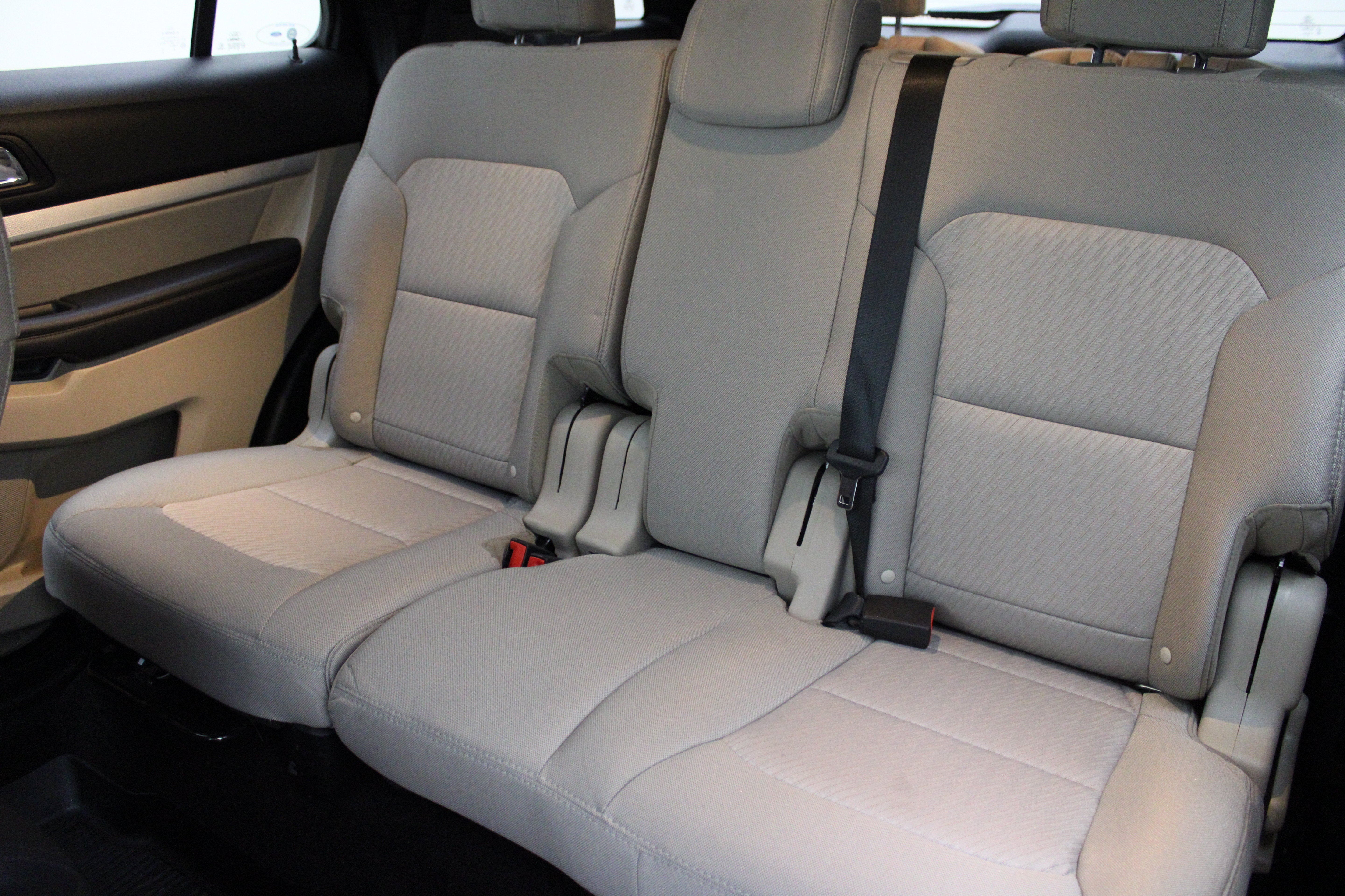 2018 Ford Explorer Base