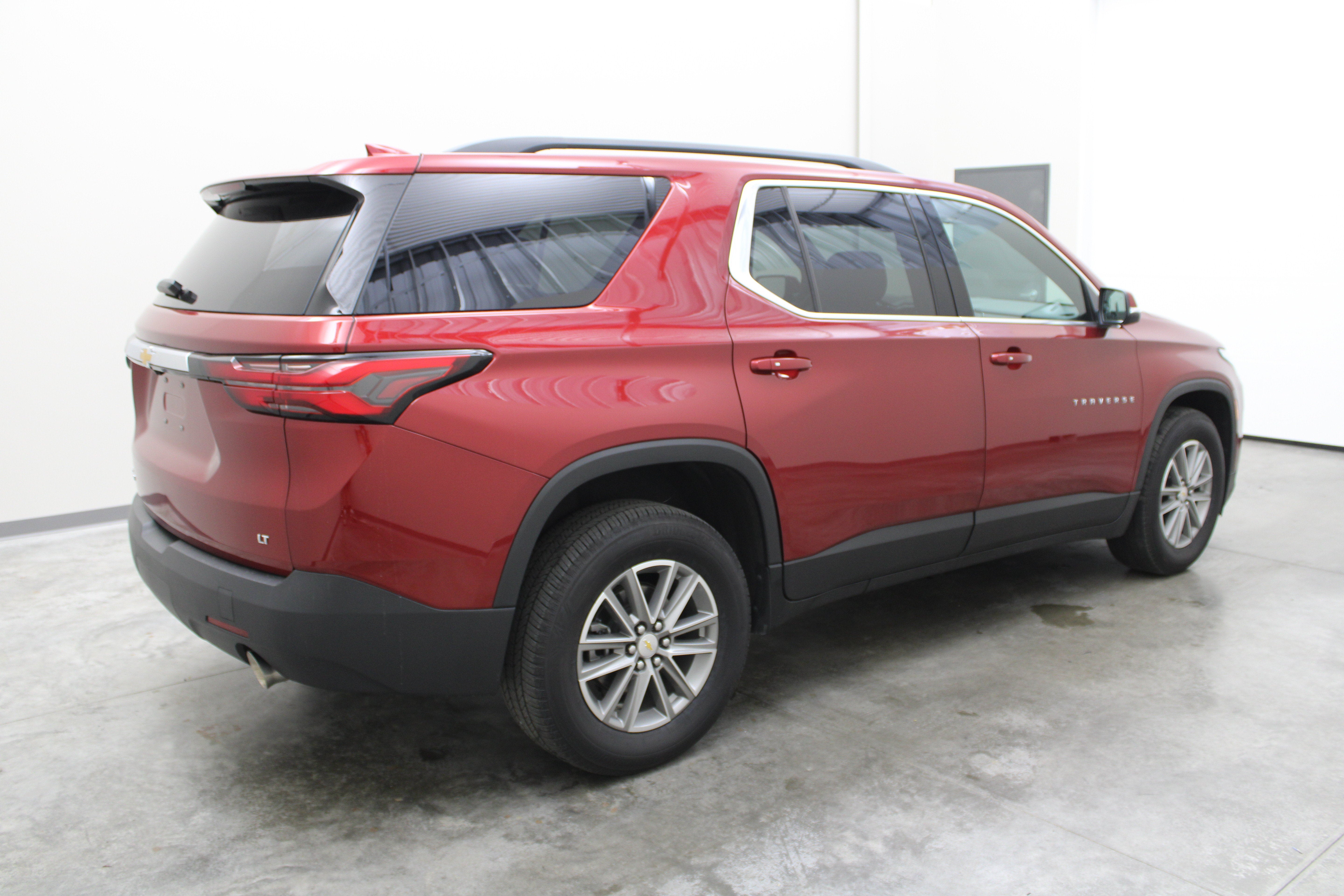 2024 Chevrolet Traverse Limited LT Cloth
