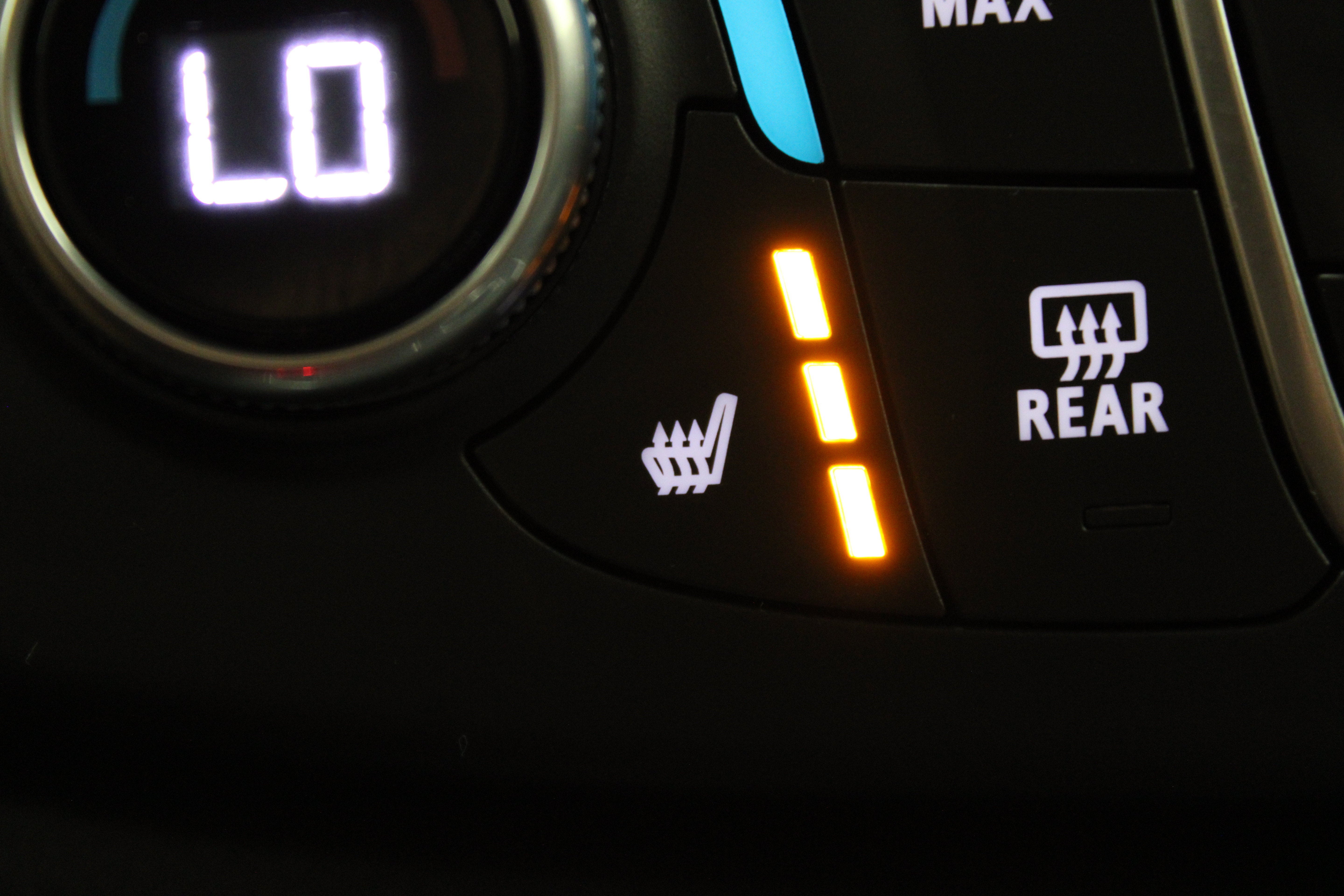 2024 Chevrolet Traverse Limited LT Cloth