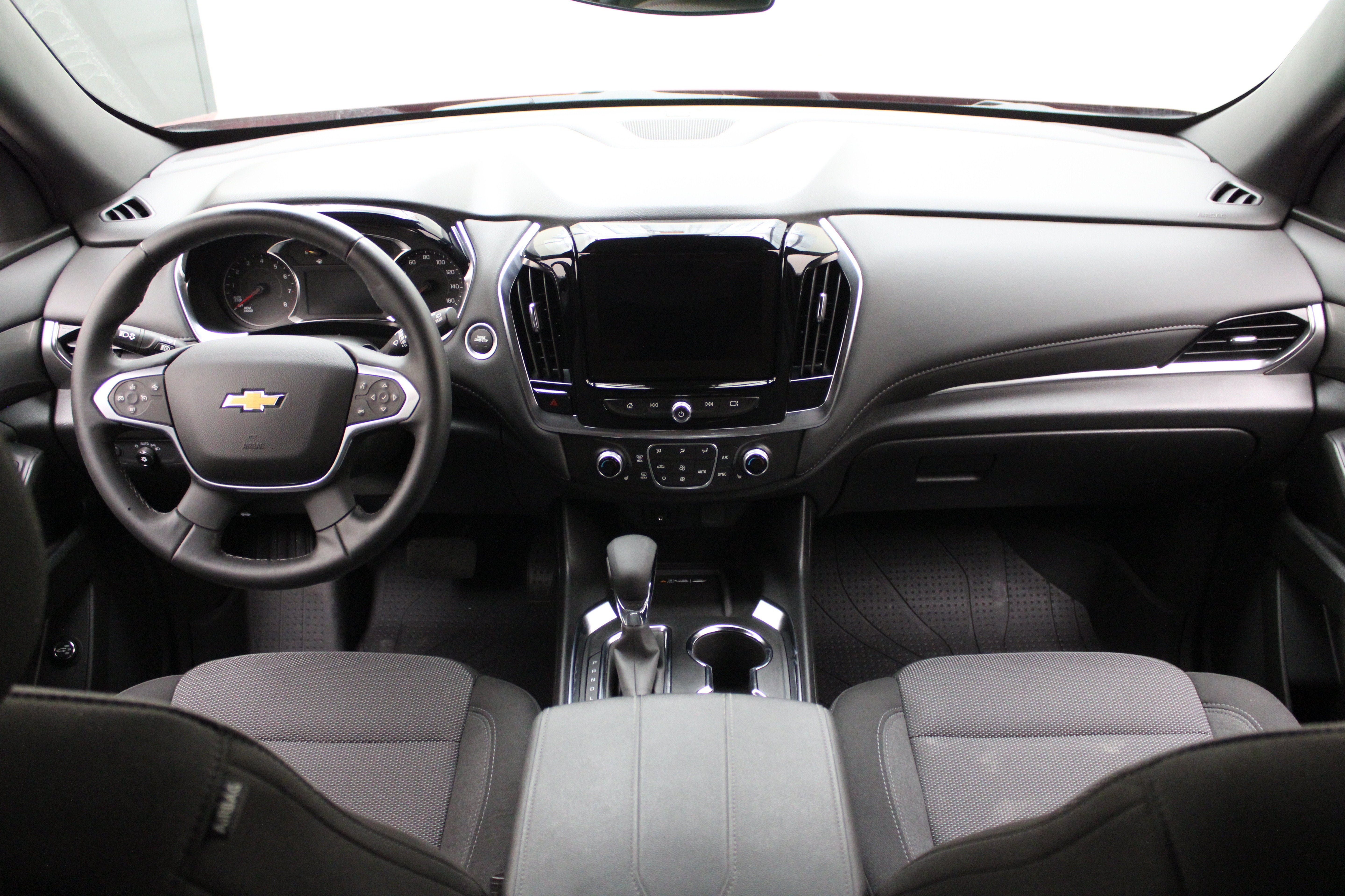 2024 Chevrolet Traverse Limited LT Cloth