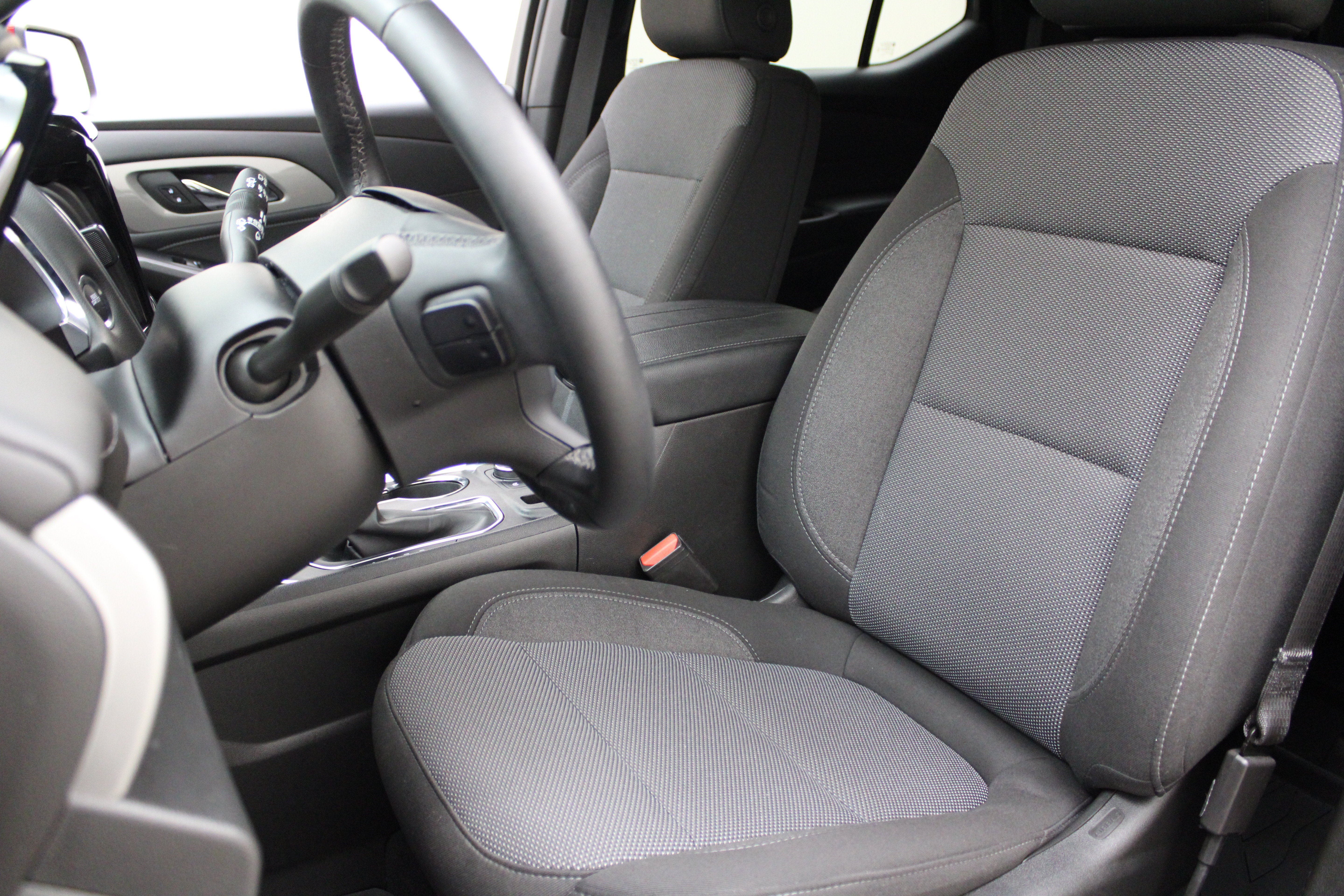 2024 Chevrolet Traverse Limited LT Cloth