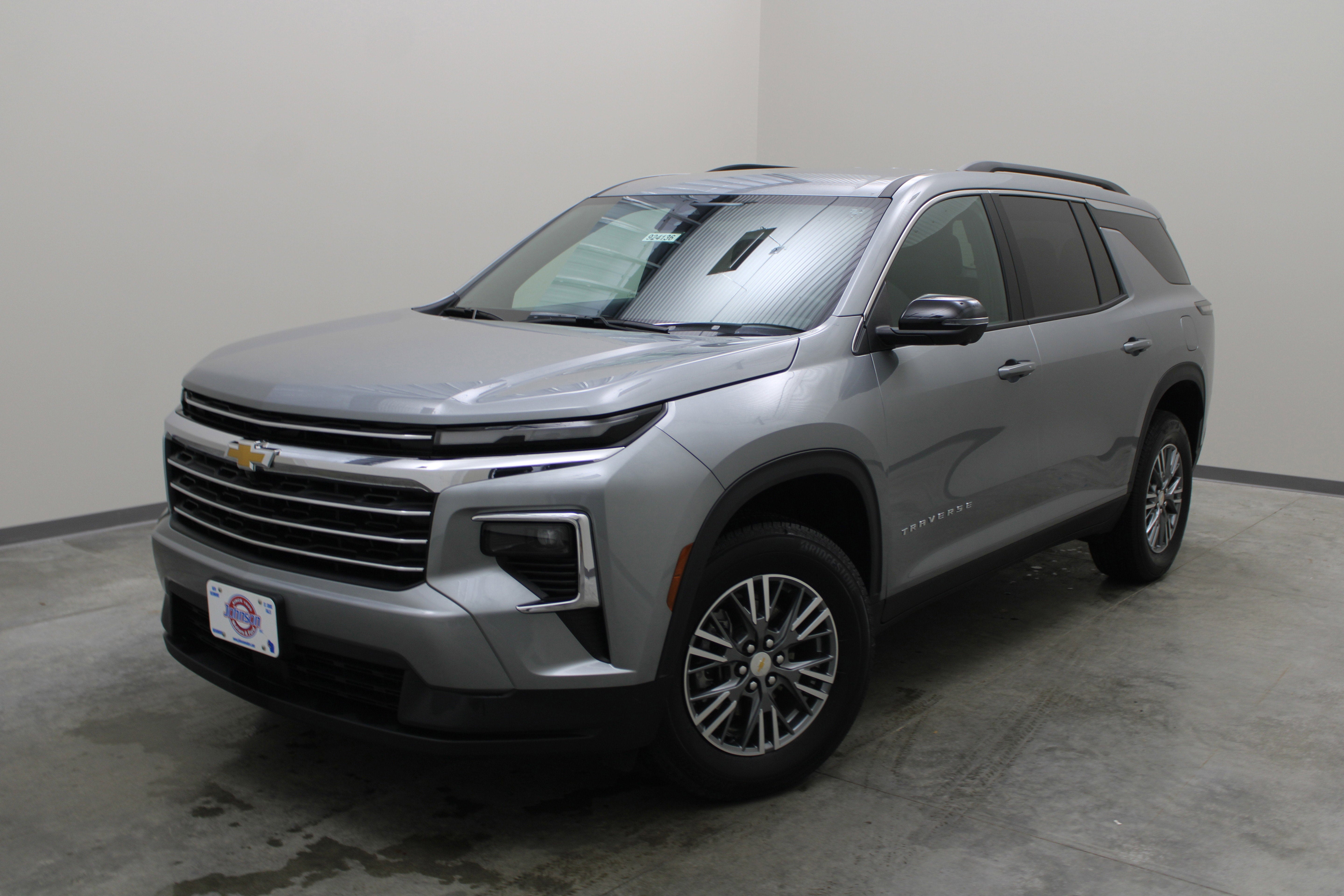 2026 Chevrolet Traverse AWD LT
