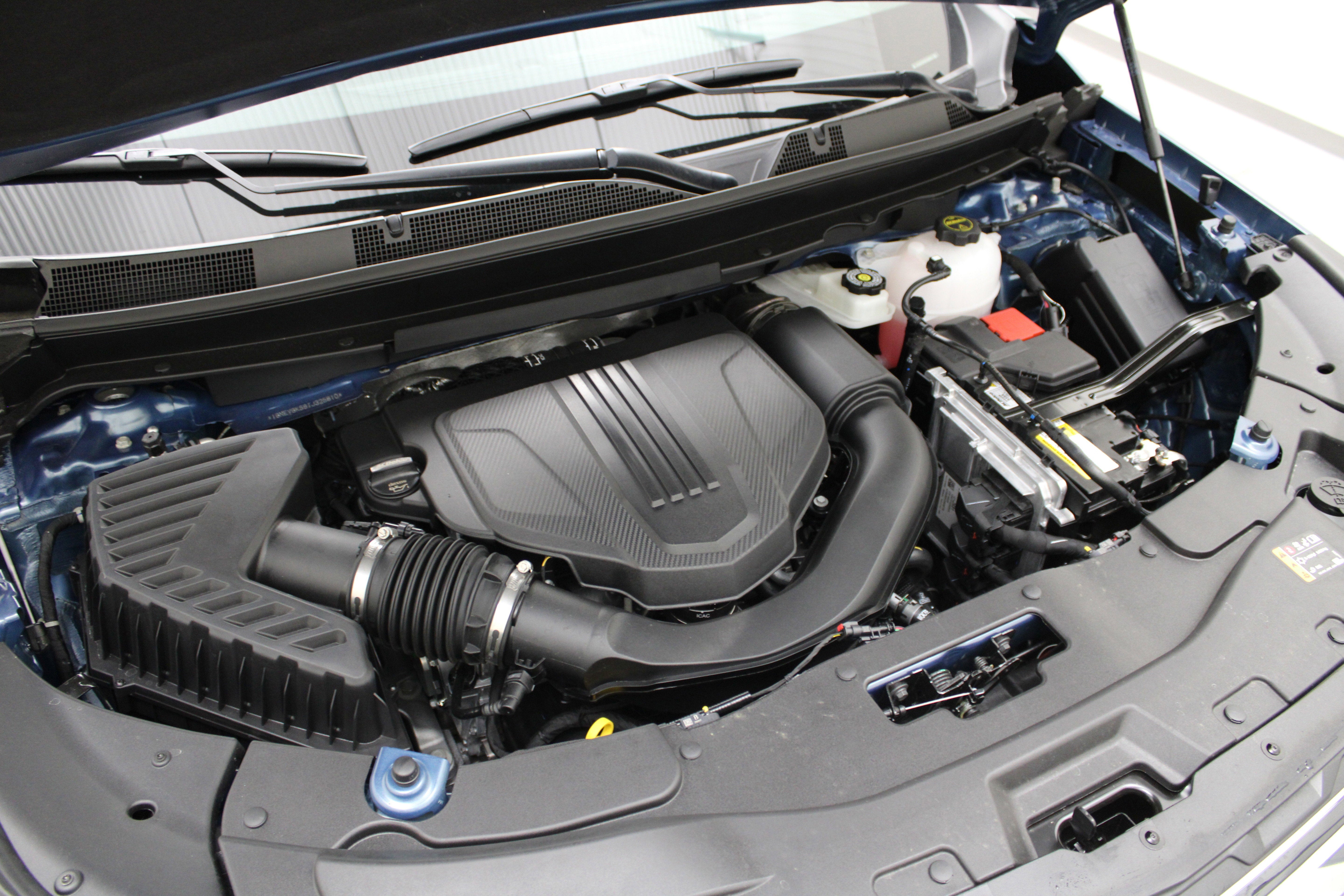 2026 Chevrolet Traverse AWD LT