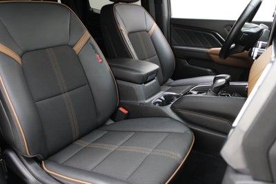 2023 GMC Canyon 4WD AT4