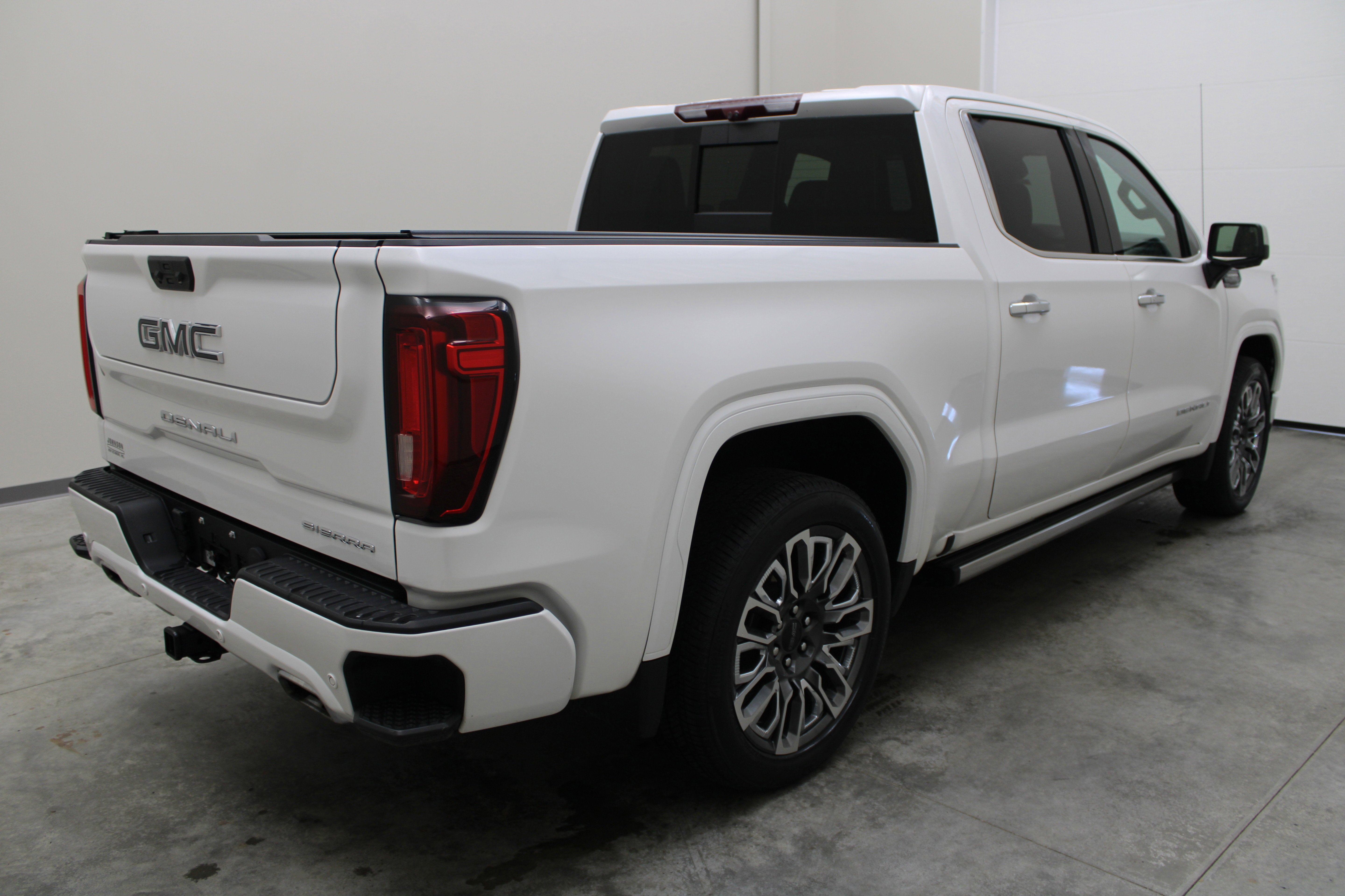 2024 GMC Sierra 1500 Denali Ultimate