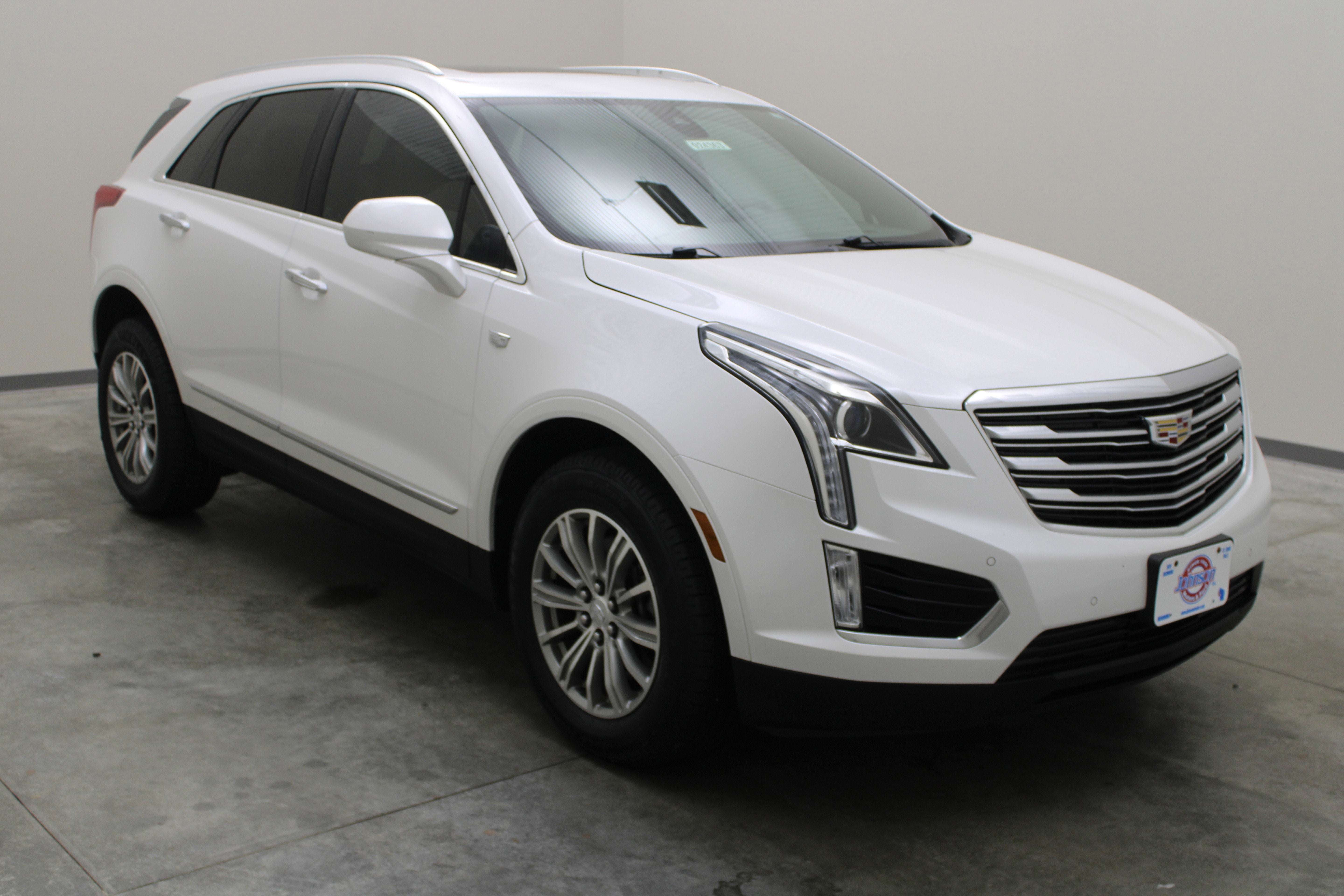2017 Cadillac XT5 Luxury AWD