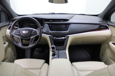 2017 Cadillac XT5 Luxury AWD