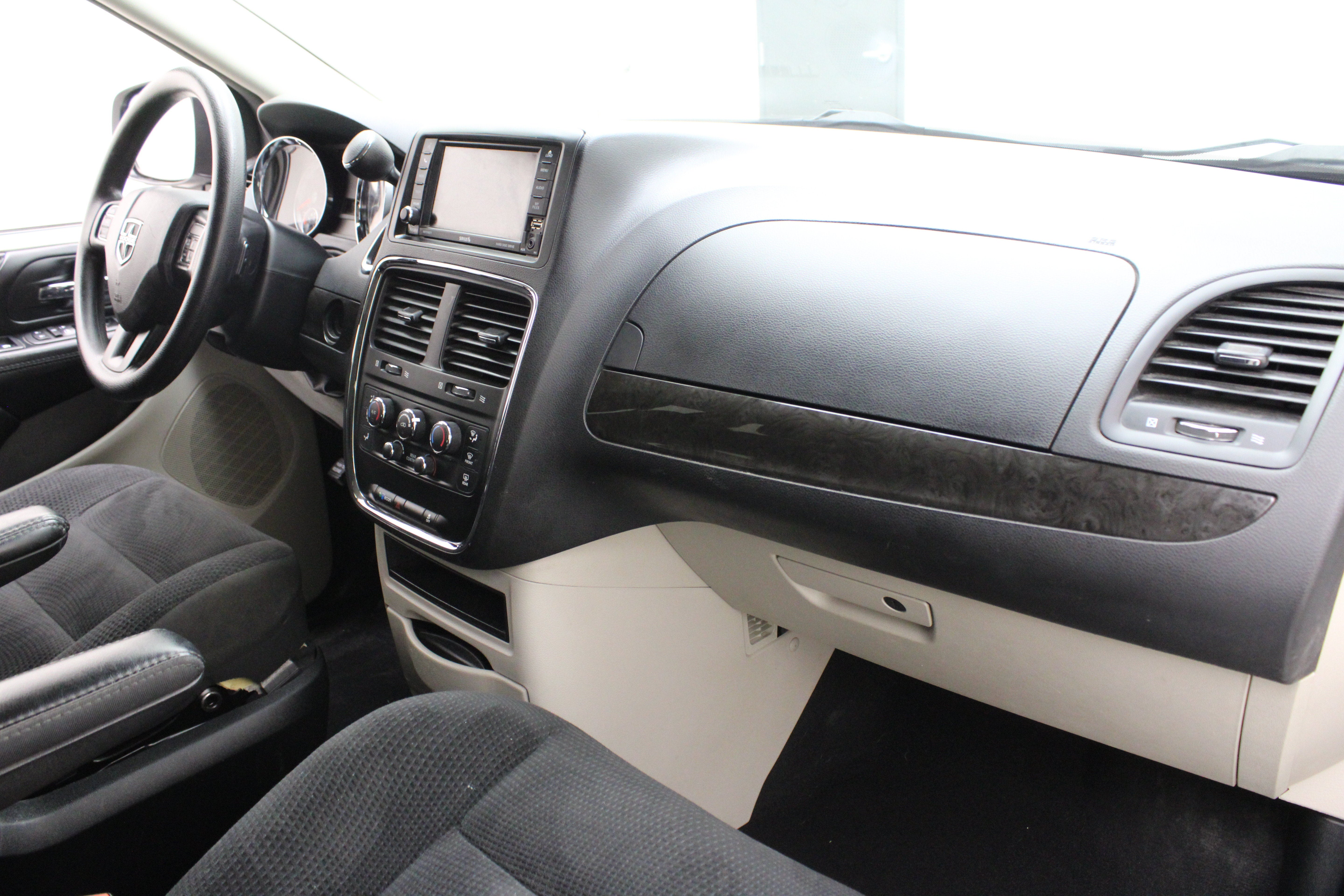 2020 Dodge Grand Caravan SE