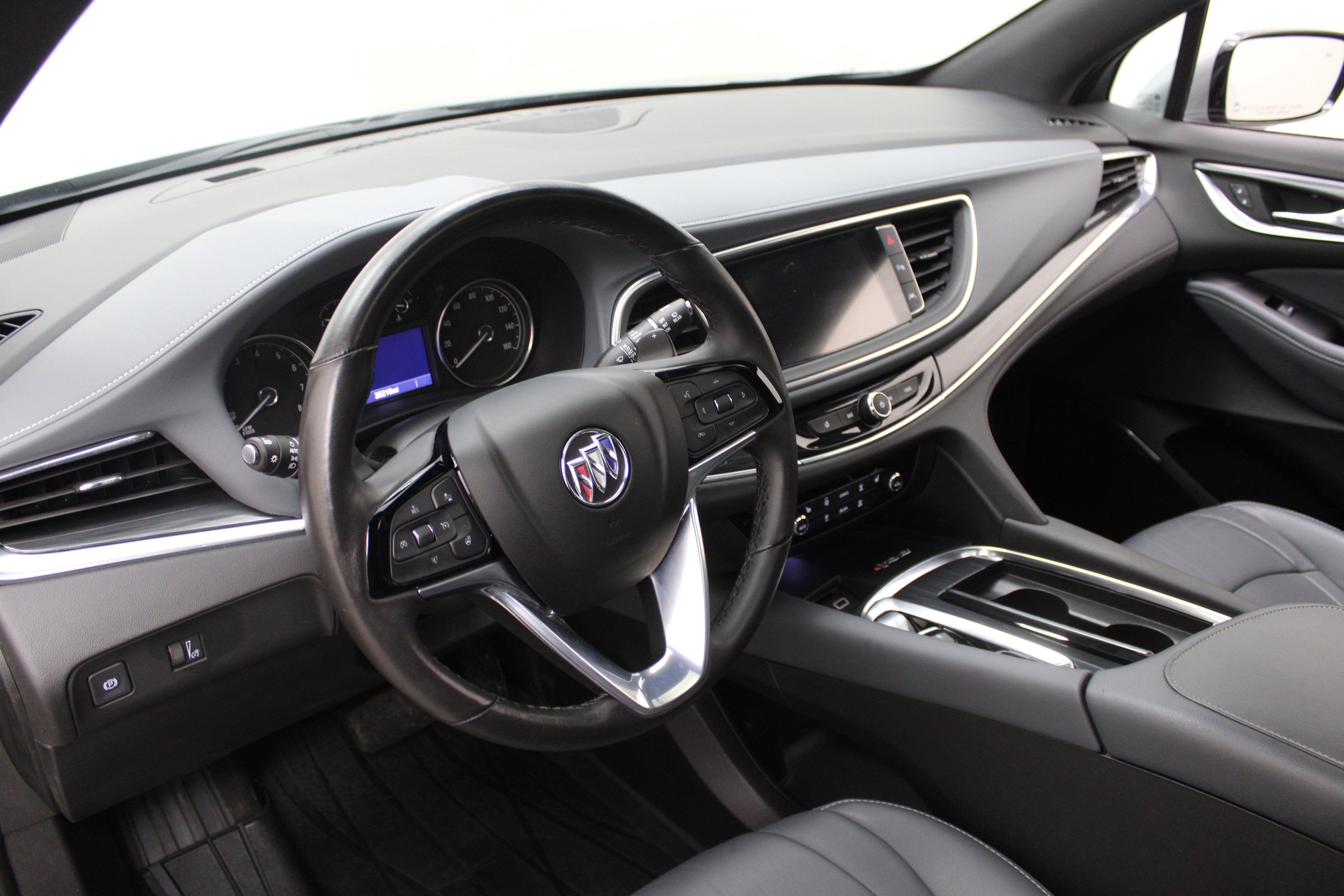 2023 Buick Enclave Essence