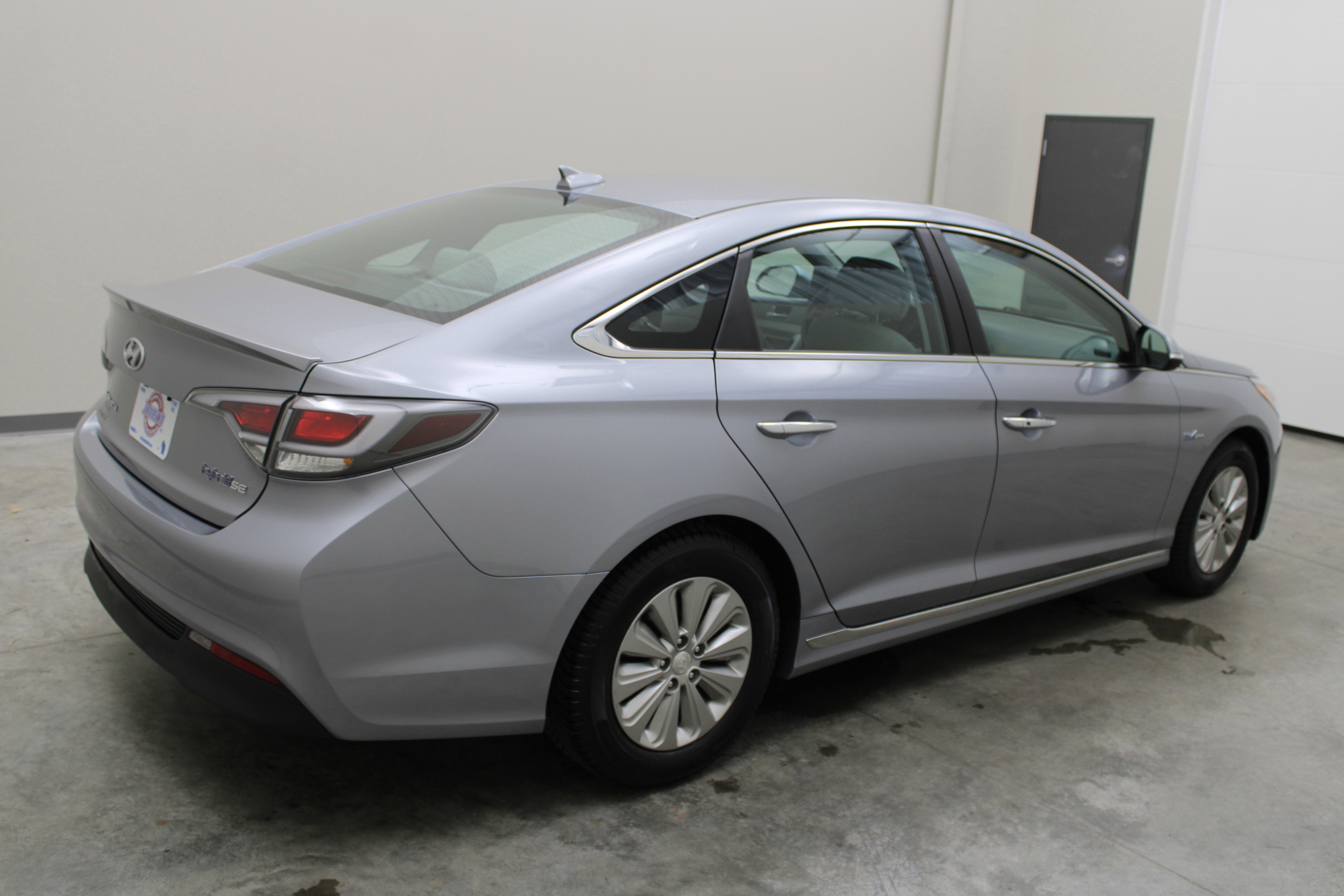 2017 Hyundai Sonata Hybrid SE